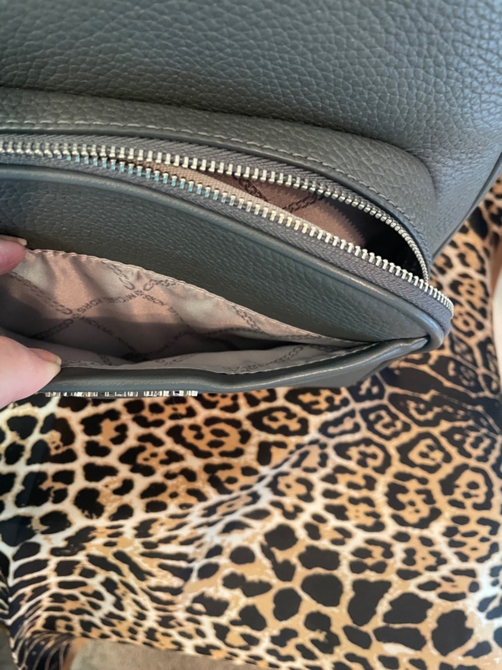Michael Kors Pebbled Leather Medium Backpack in Slate Grey - Picture 5 of 16